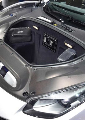 488-pista-luggage-compartment6