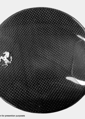 ferrari-812-superfast-carbon-fiber-gas-cap