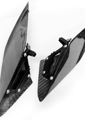 F8-carbon-fiber-side-air-intake-2