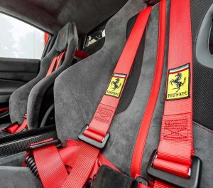 Ferrari 488 Pista 4 Points OEM Racing Harness (Red)