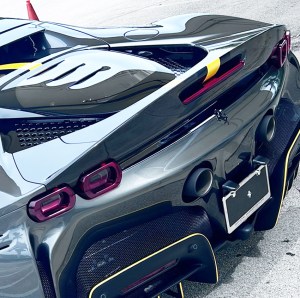 SF90 Asseto Corsa Wing & Rear Spoiler